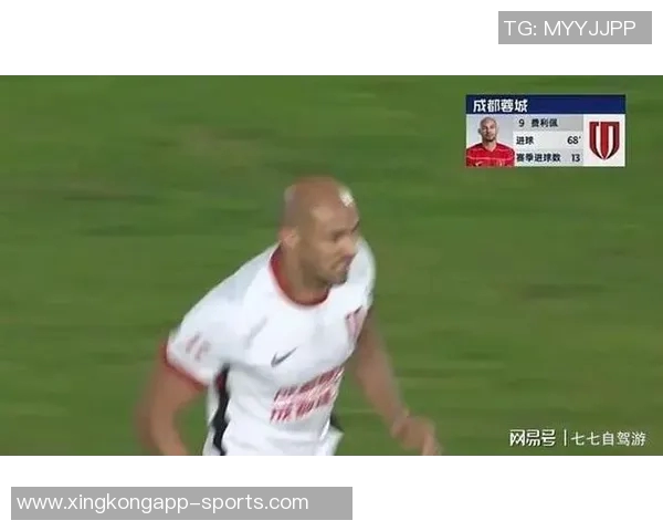 德尔加多错失反击机会被替换下场情绪低落引发关注