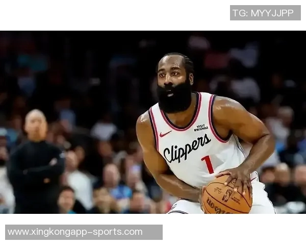 哈登谈超越奥尼尔的荣幸与努力：从偶像到传奇的成长之路